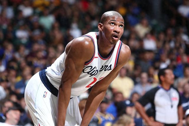 乔治29分76人送黄蜂6连败 雷霆全民皆兵胜爵士