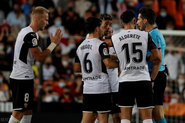 俱乐部杯-邹阳21+9福建大胜宁波 高登25分