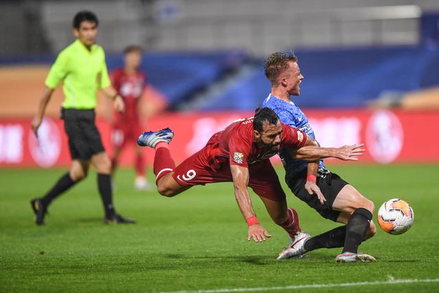 杨瀚森22+11青岛胜辽宁 王哲林13分上海胜江苏