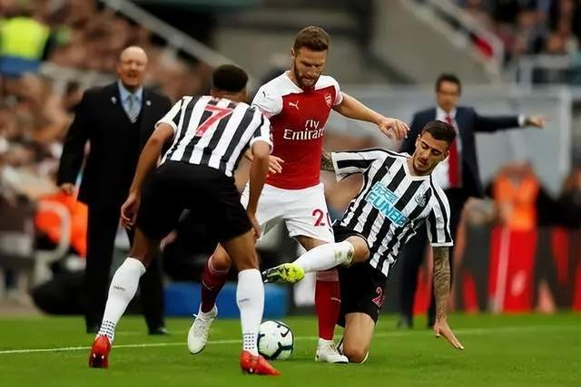 蒂尔曼27+13吴前23分 浙江大胜送吉林4连败